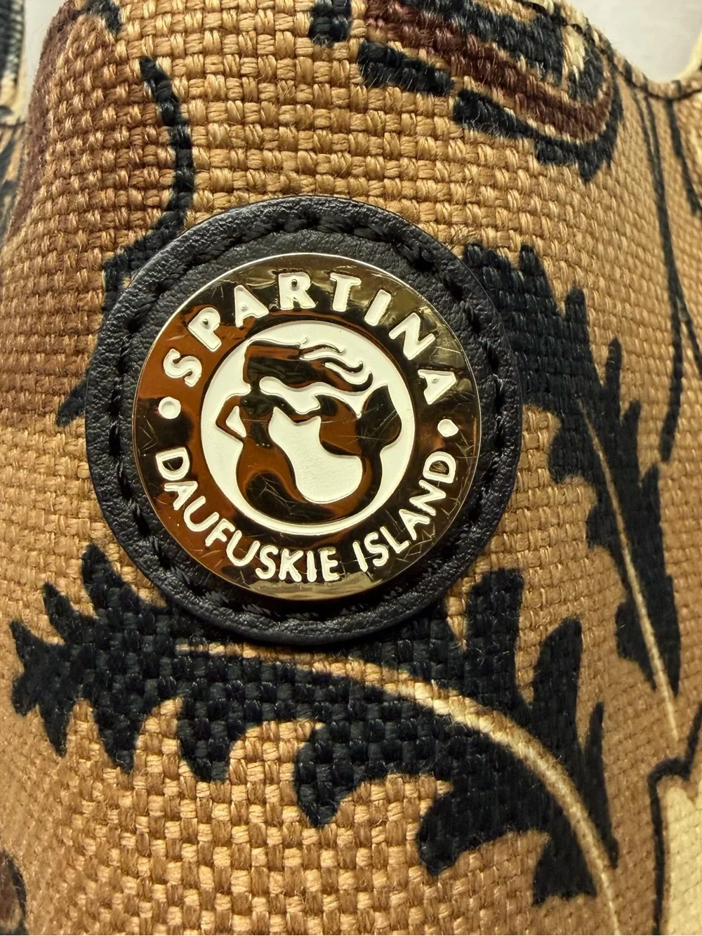 Spartina 449 shoulder hobo‎ bag brown and black botanical tapestry design.